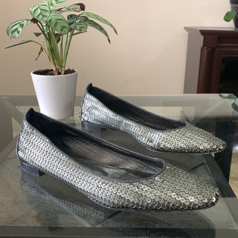 MANOLO BLAHNIK Sequins Ballerina Flat